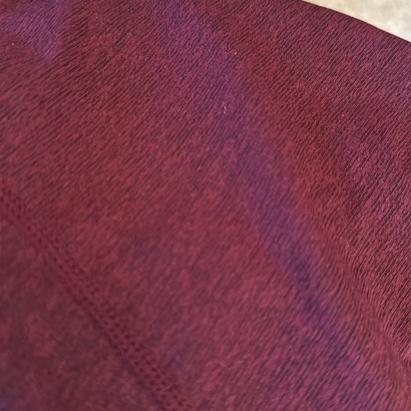 Varley leggings, maroon - Picture 3 of 3